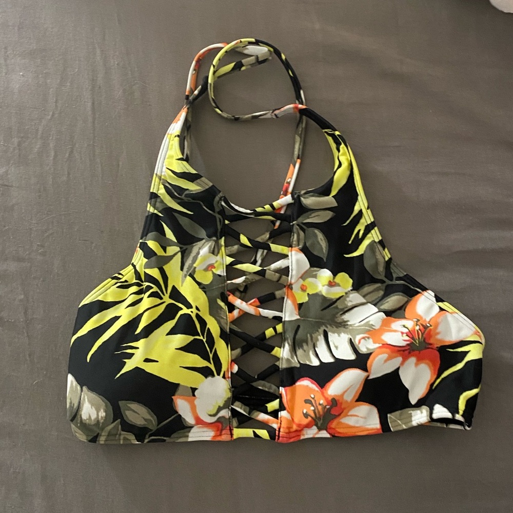 Hollister floral bikini top